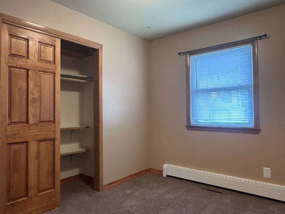1215 Buchholz St, Two Rivers, WI 54241 - House for Rent - Image 13