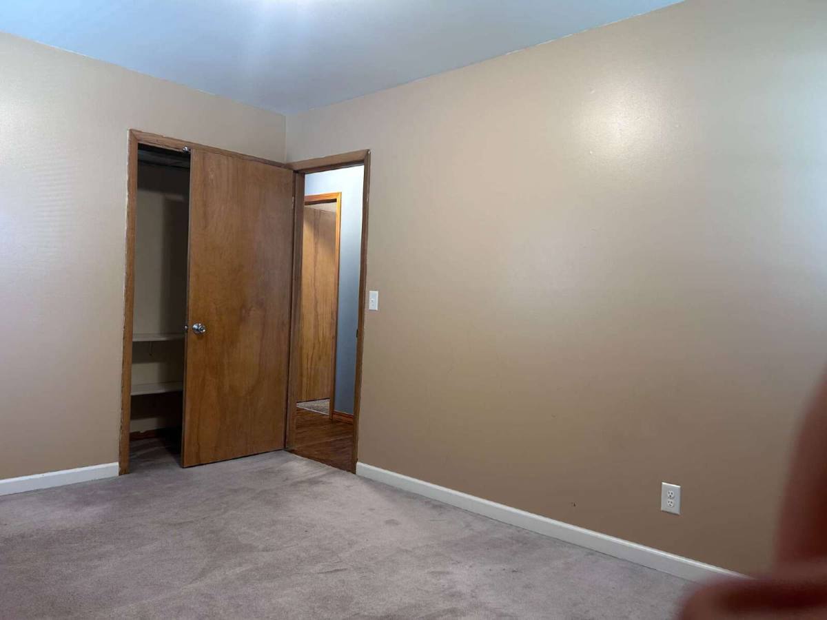 1215 Buchholz St, Two Rivers, WI 54241 - House for Rent - Image 18