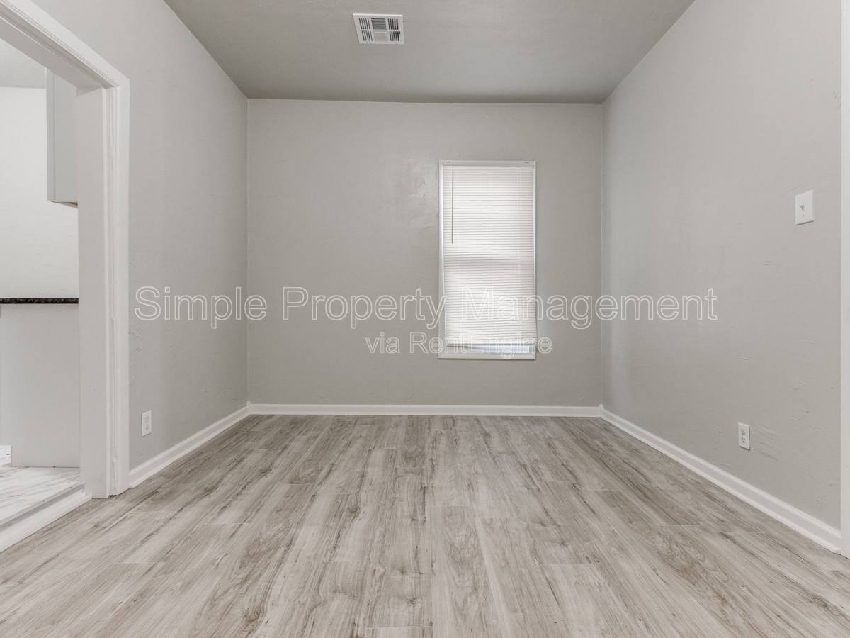 Apartment for rent at 1719 NW 1st St, Oklahoma City, OK 73106