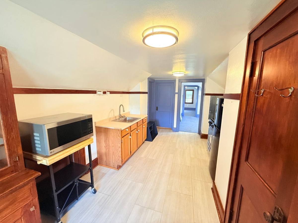 Apartment for rent at 8208 W Lincoln Ave, Milwaukee, WI 53219