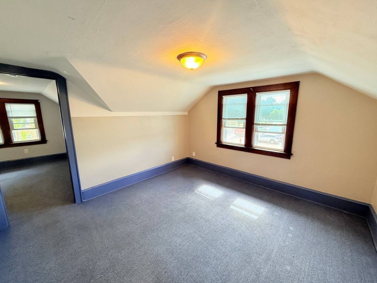Apartment for rent at 8208 W Lincoln Ave, Milwaukee, WI 53219