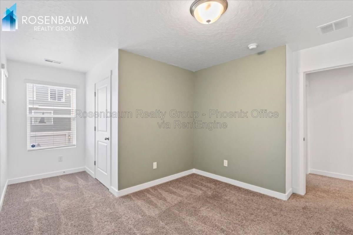 Townhouse for rent at 86 N Monitor Row, Saratoga Springs, UT 84045