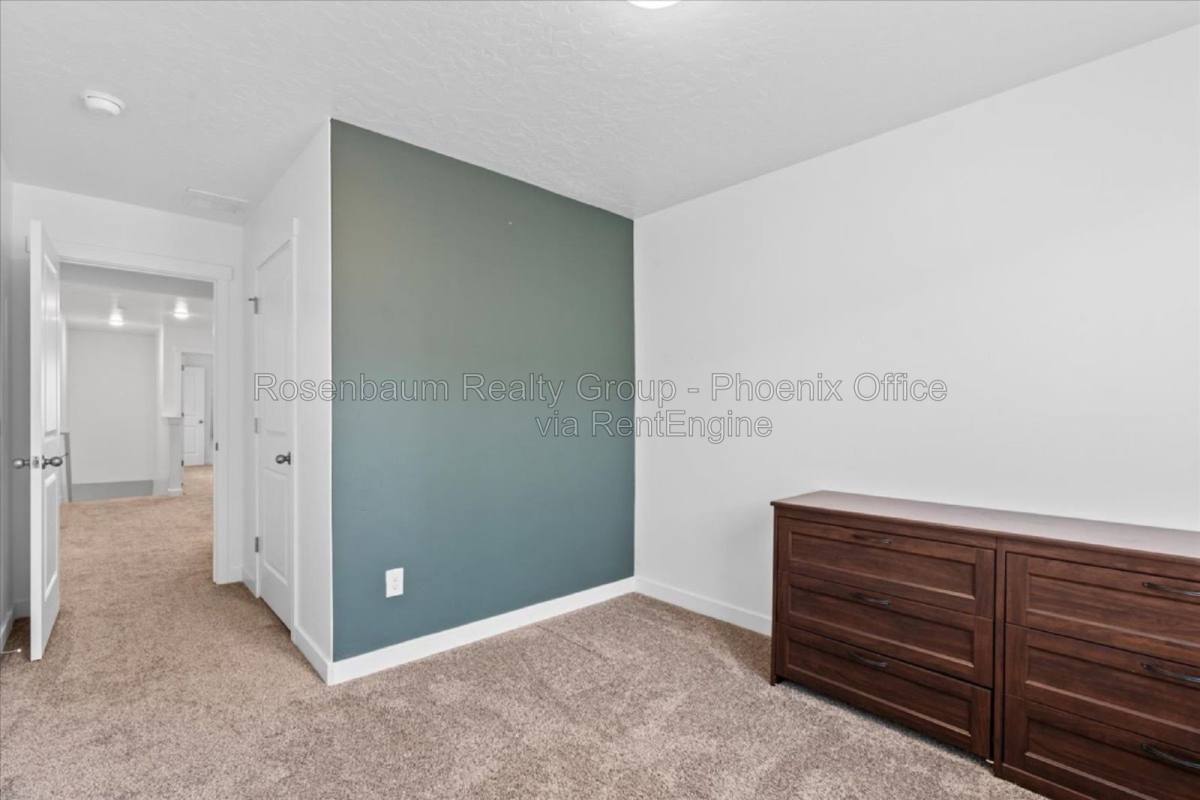 Townhouse for rent at 86 N Monitor Row, Saratoga Springs, UT 84045