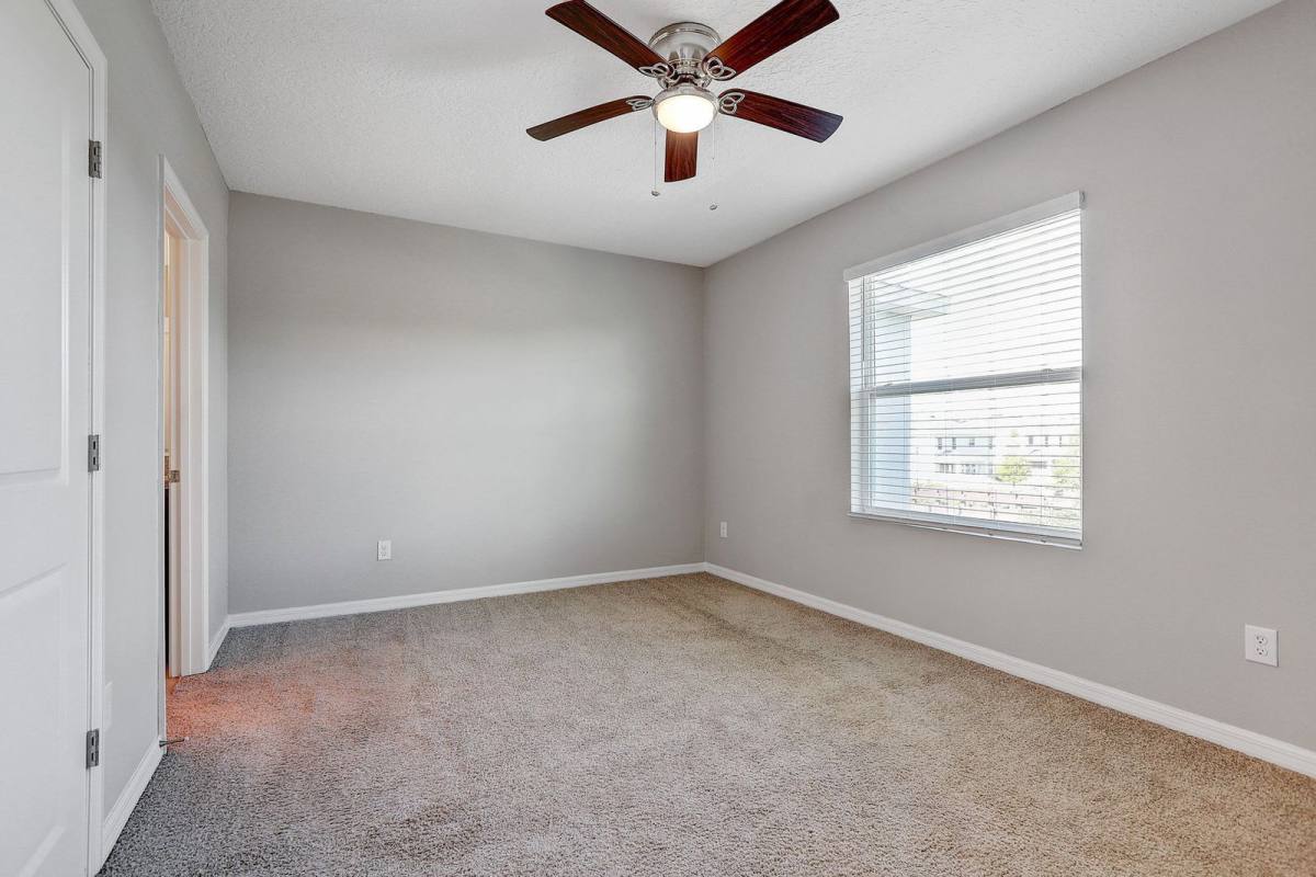 Townhouse for rent at 1817 Hovenweep Rd, Wesley Chapel, FL 33543