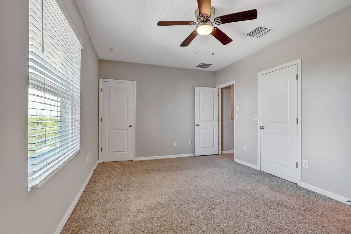 Townhouse for rent at 1817 Hovenweep Rd, Wesley Chapel, FL 33543