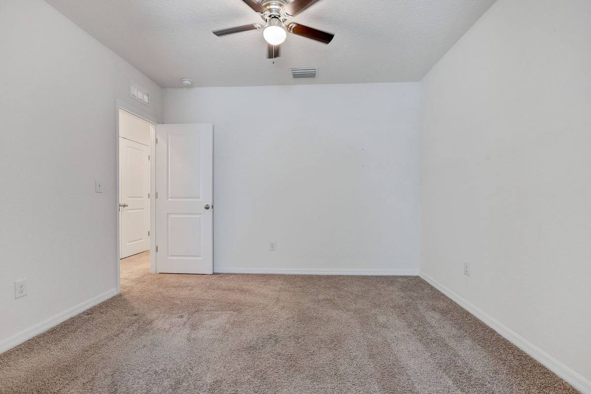 Townhouse for rent at 1746 Hovenweep Rd, Wesley Chapel, FL 33543