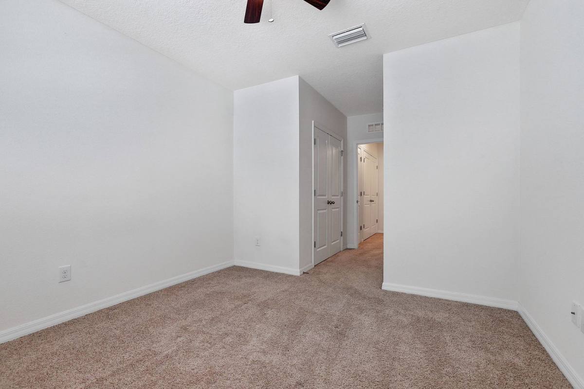Townhouse for rent at 1746 Hovenweep Rd, Wesley Chapel, FL 33543