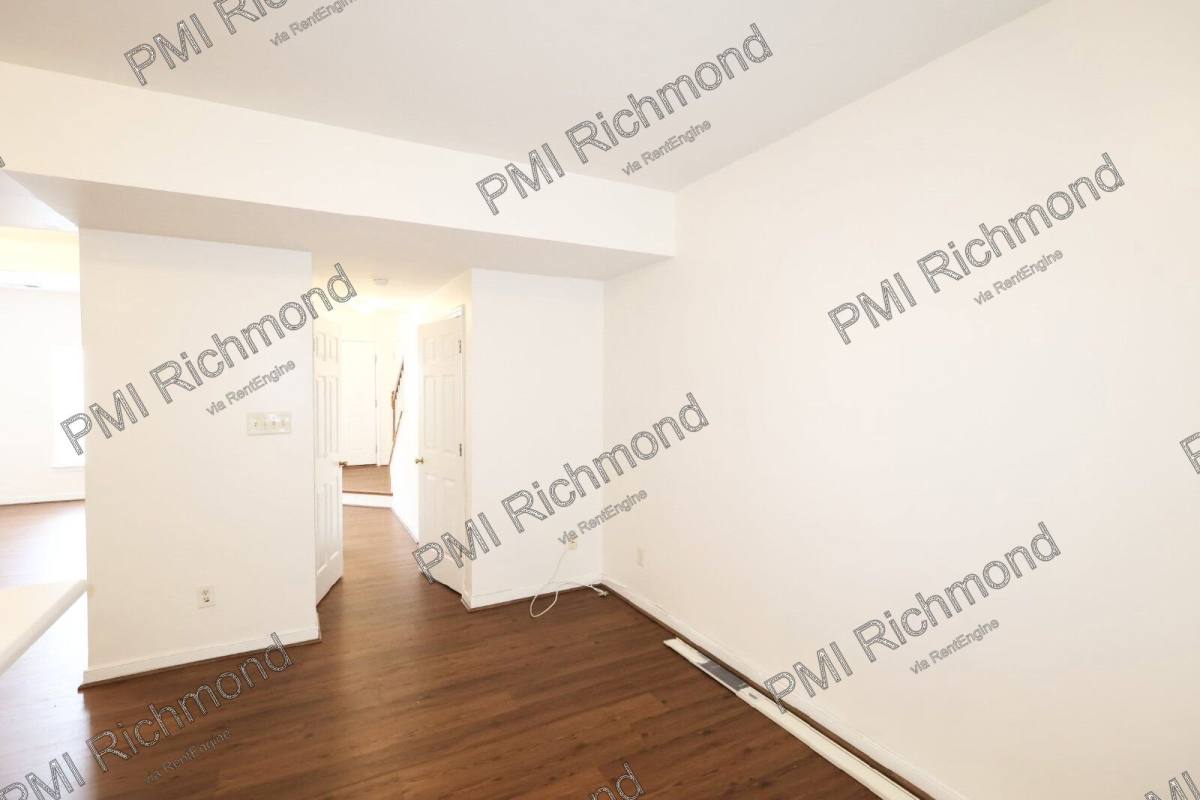 Townhouse for rent at 8607 Millstream Dr, Henrico, VA 23228