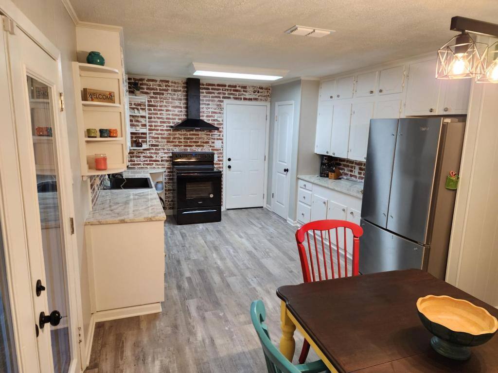 House for rent at 6367 Orange Rd, Big Sandy, TX 75755