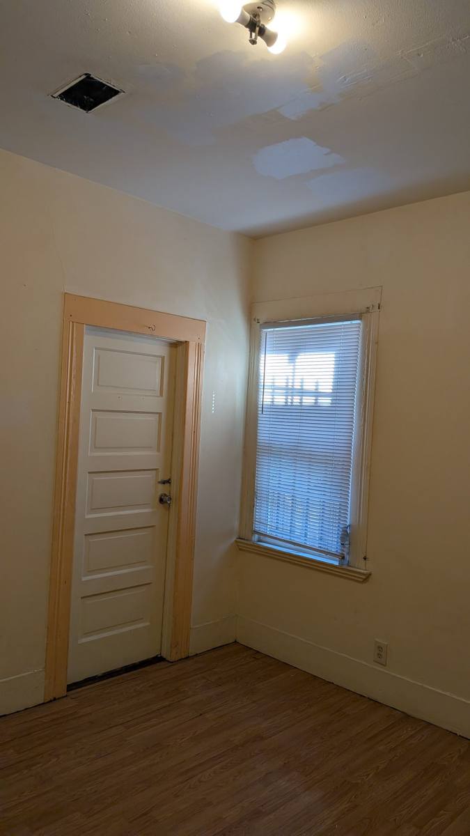 House for rent at 1708 41st Ave, Oakland, CA 94601