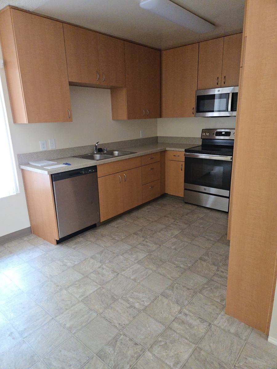 Apartment for rent at 200 N Minnesota Ave #16, Glendora, CA 91741
