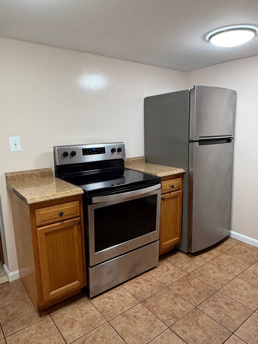 House for rent at 6403 Beechfield Ave, Elkridge, MD 21075