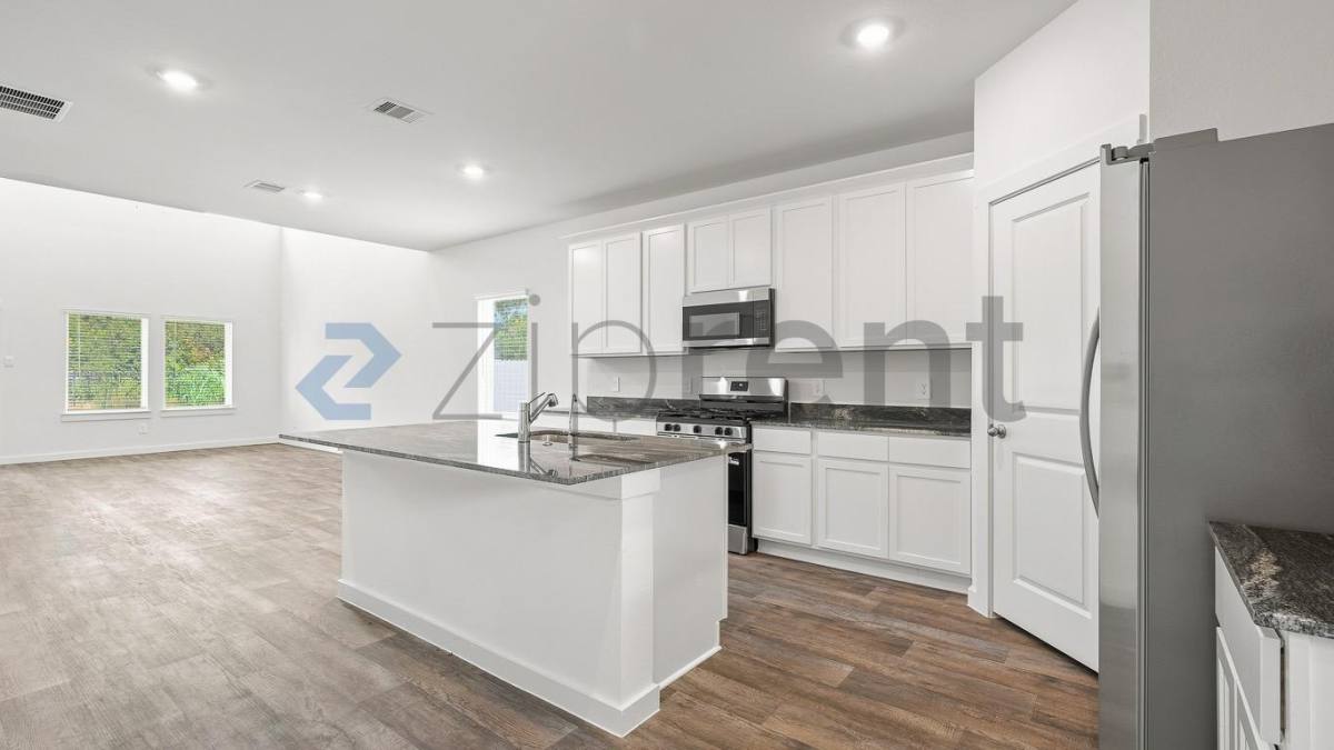 Townhouse for rent at 8051 Marchese Dr, Richmond, TX 77406