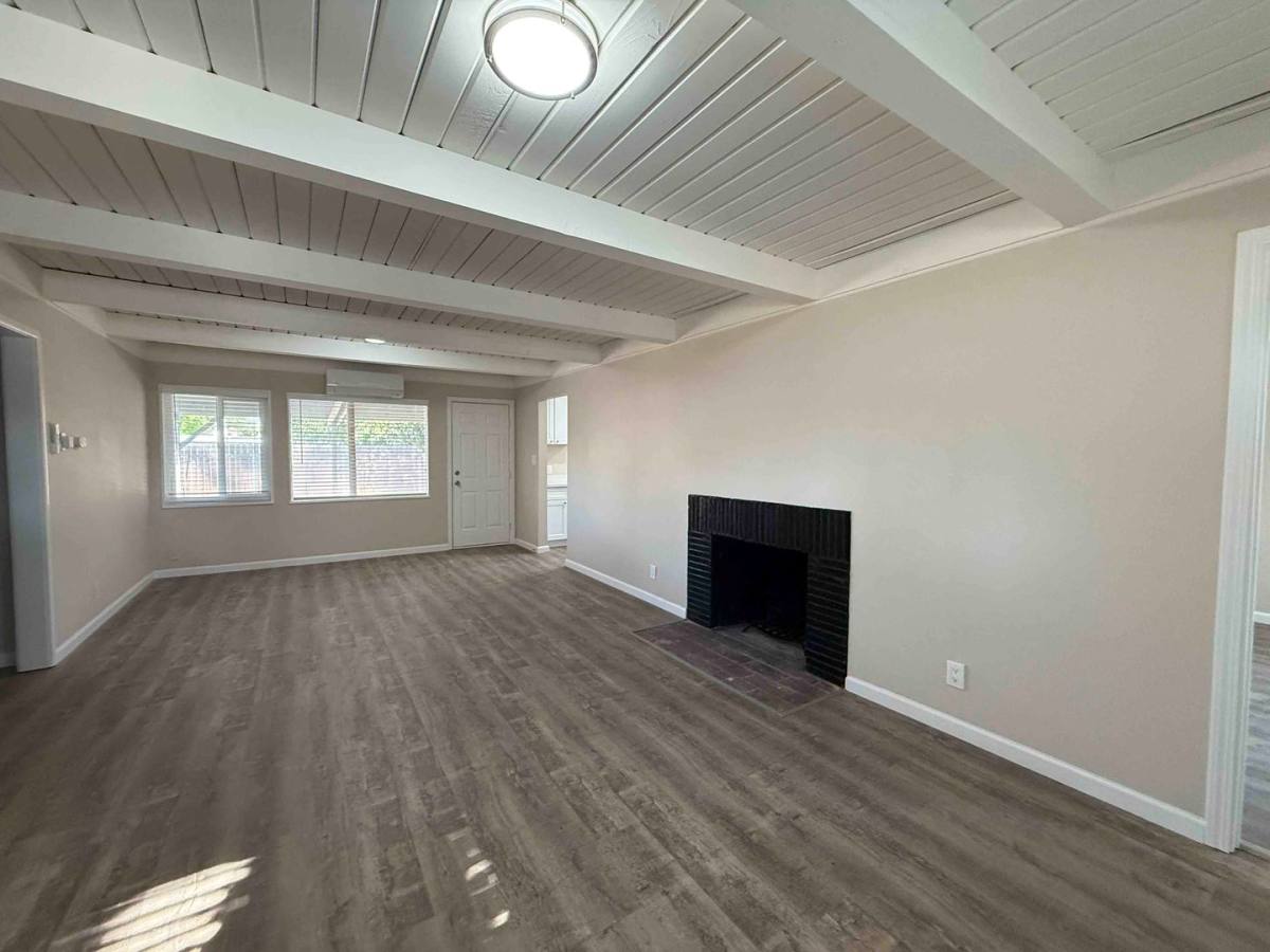 House for rent at 2312 Barcelona Way, Sacramento, CA 95825