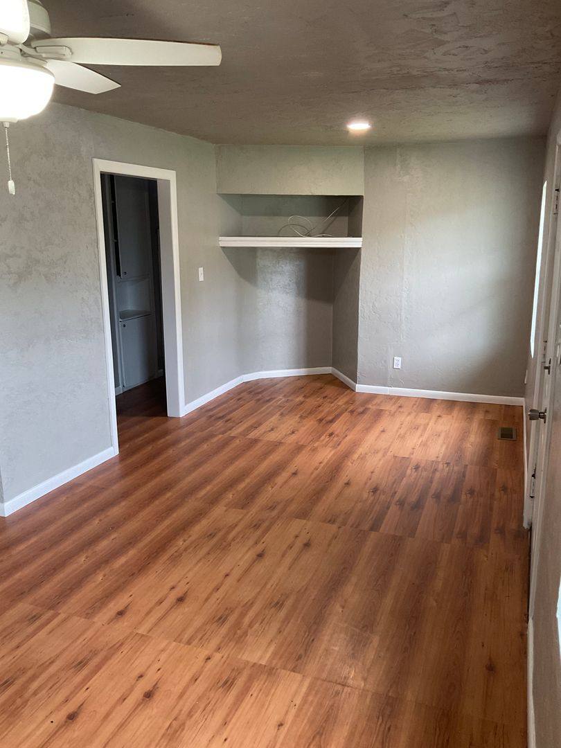 House for rent at 3109 SE 21st St, Oklahoma City, OK 73115