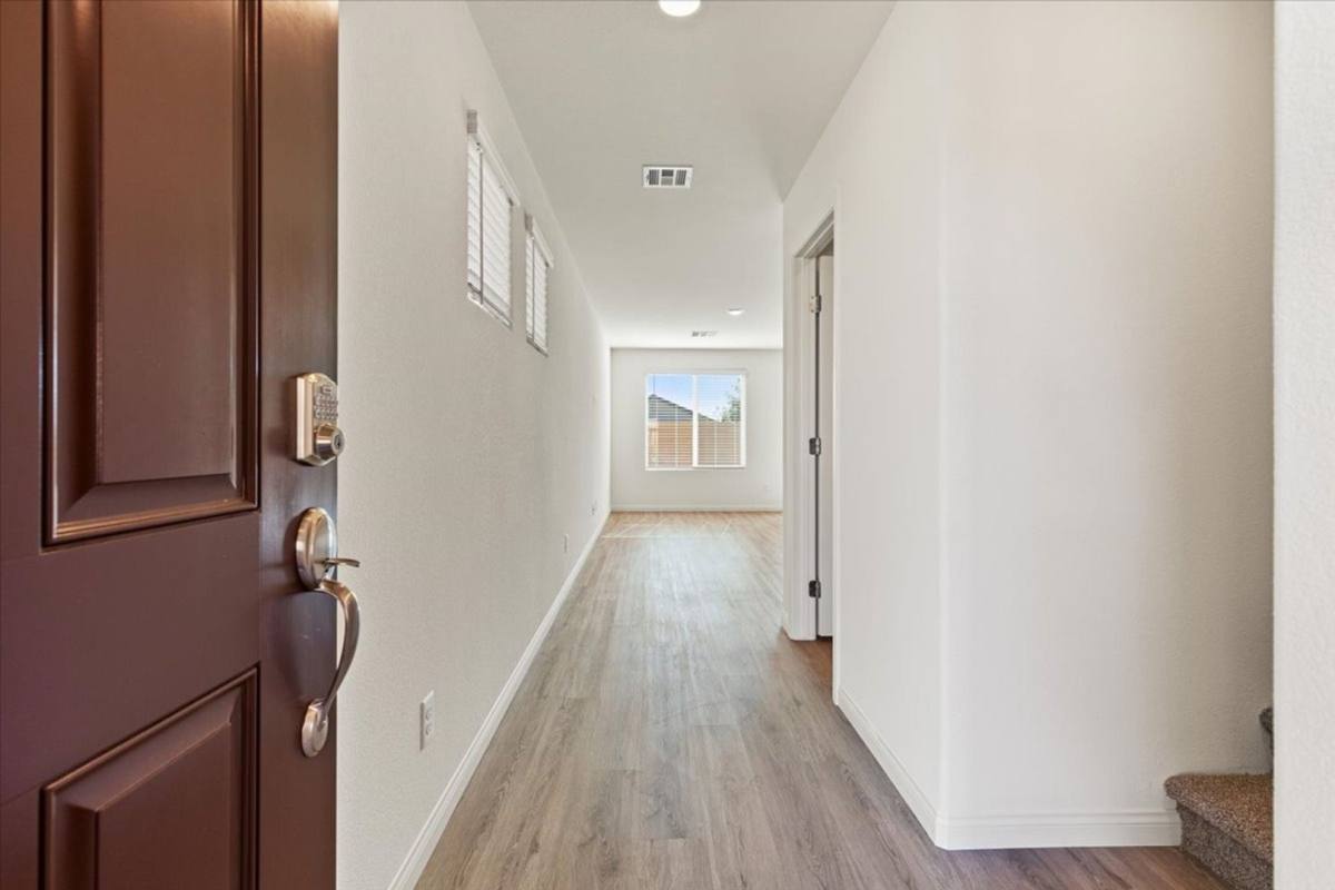 House for rent at 5702 Sunset Sedona St, North Las Vegas, NV 89081