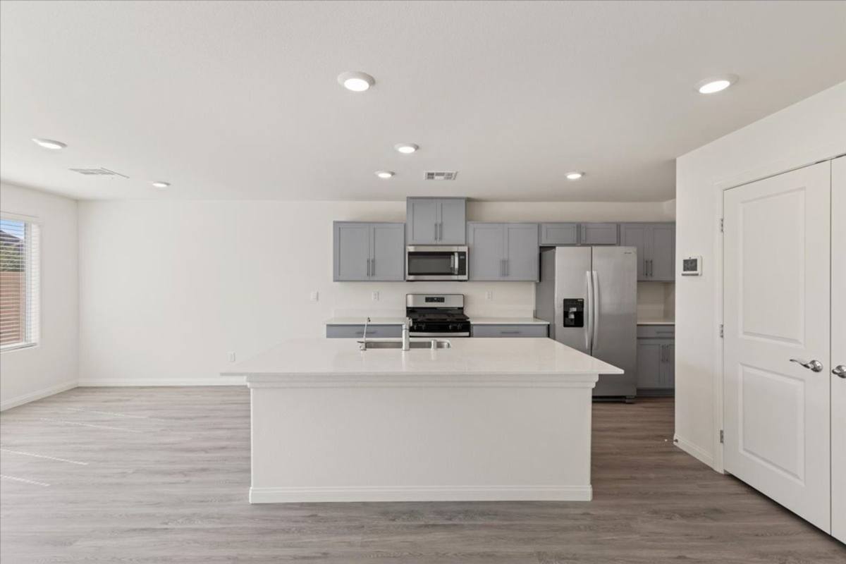 House for rent at 5702 Sunset Sedona St, North Las Vegas, NV 89081