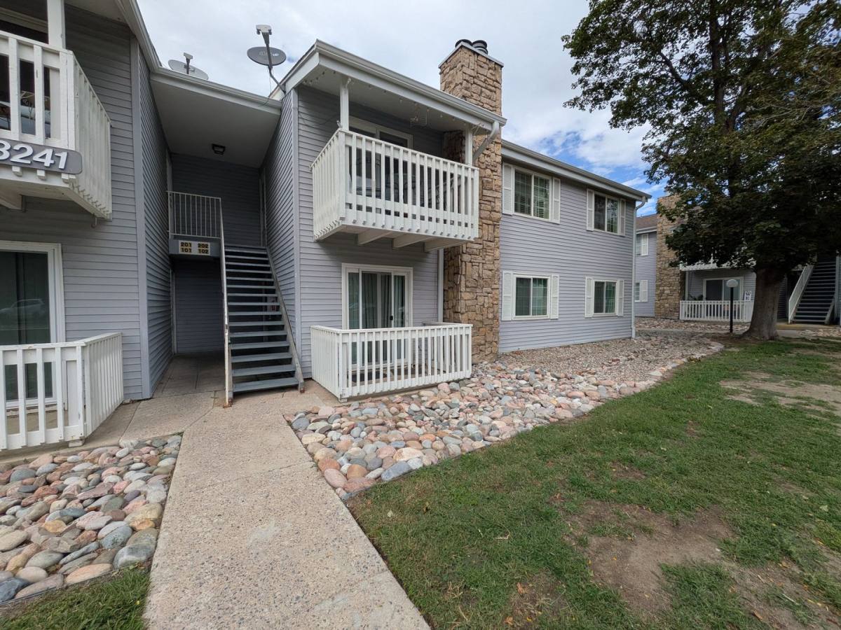 Condo for rent at 13241 E Asbury Dr #102, Aurora, CO 80014