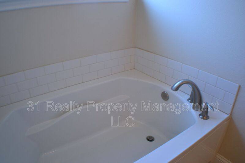 House for rent at 1220 Randolph Lane, Midland, TX 79705