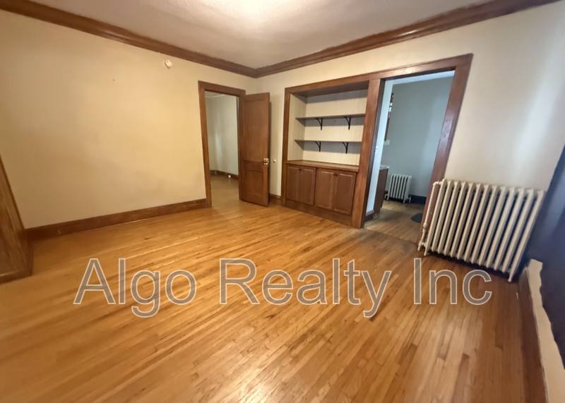 Apartment for rent at 2646 Dupont Ave N #1, Minneapolis, MN 55411