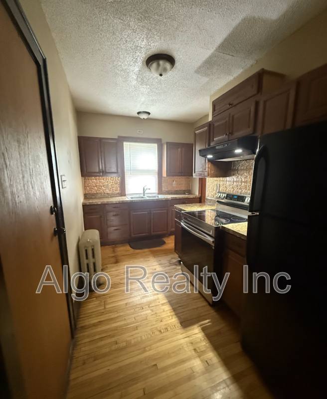 Apartment for rent at 2646 Dupont Ave N #1, Minneapolis, MN 55411
