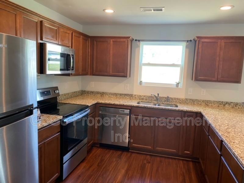 House for rent at 811 Millsgrove Court, Boiling Springs, SC 29316