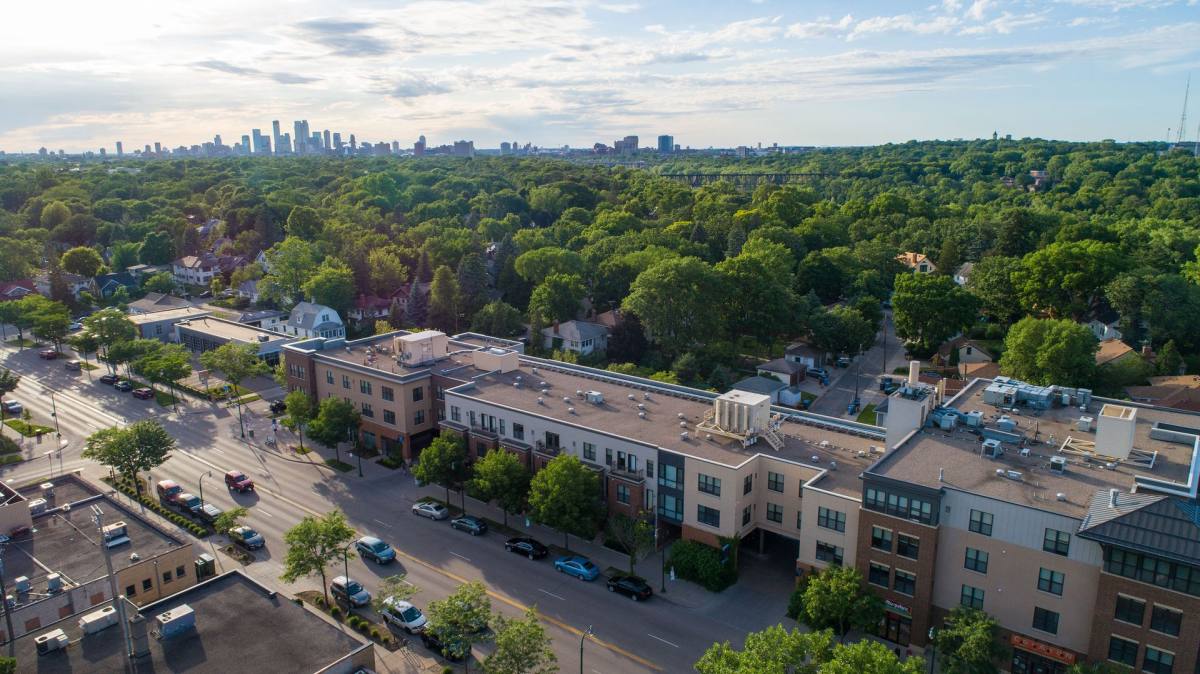 Apartment for rent at 4610 Lake St E, Minneapolis, MN 55406