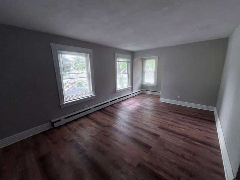 Apartment for rent at 164 Parsells Ave, Rochester, NY 14609