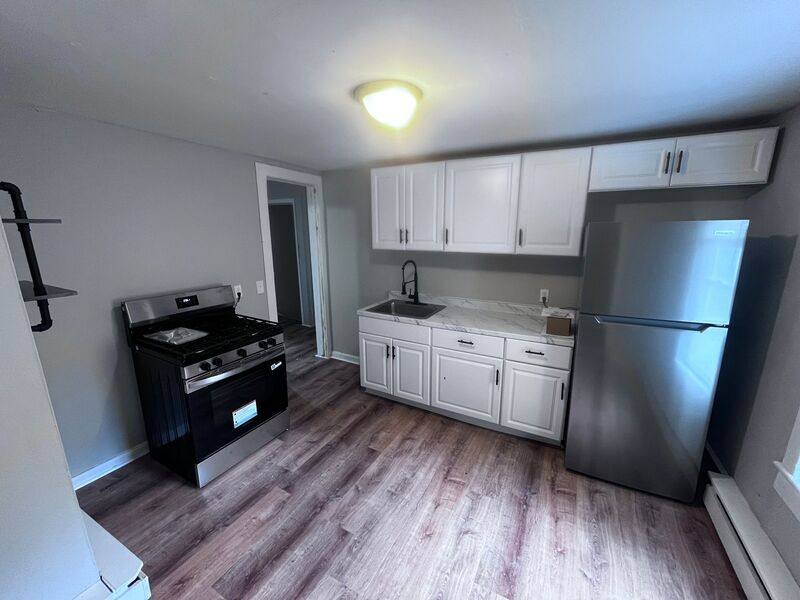 Apartment for rent at 164 Parsells Ave, Rochester, NY 14609