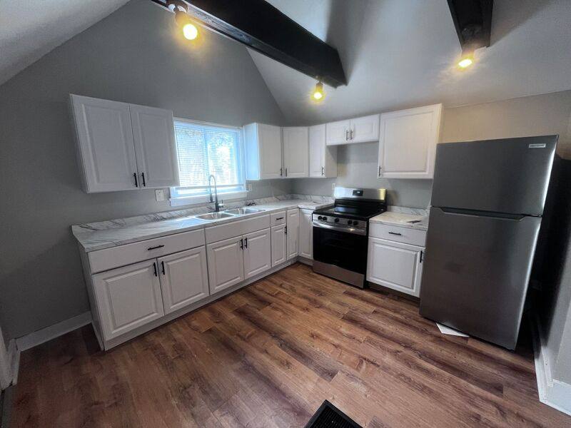 Apartment for rent at 14 Beechwood St Uppe, Rochester, NY 14609