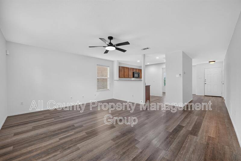 House for rent at 320 Chalkstone Dr, Fort Worth, TX 76131