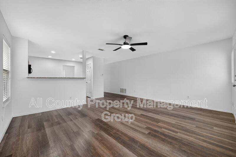 House for rent at 320 Chalkstone Dr, Fort Worth, TX 76131