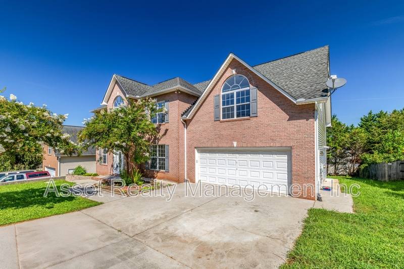 House for rent at 1217 Dreamview Lane, Knoxville, TN 37922