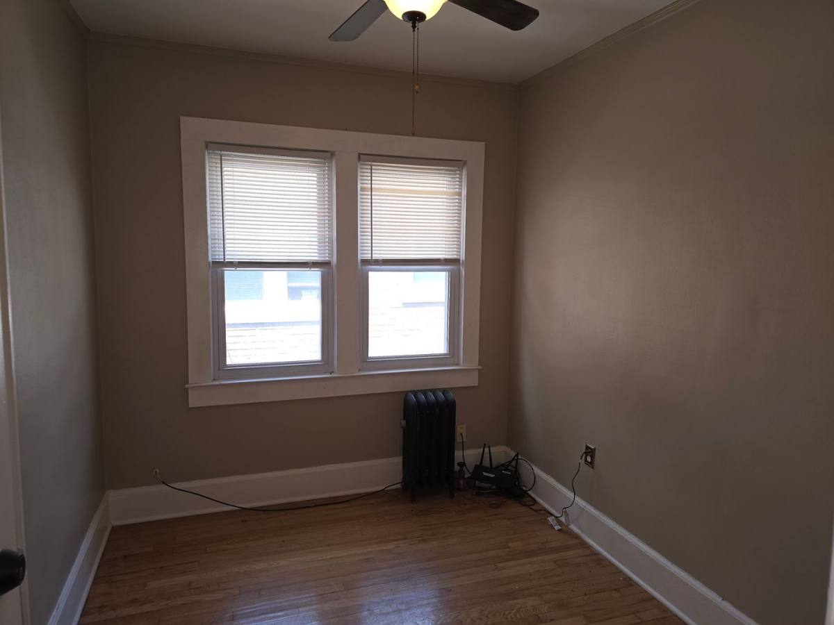 Apartment for rent at 837 Beaconsfield Ave, Grosse Pointe, MI 48230