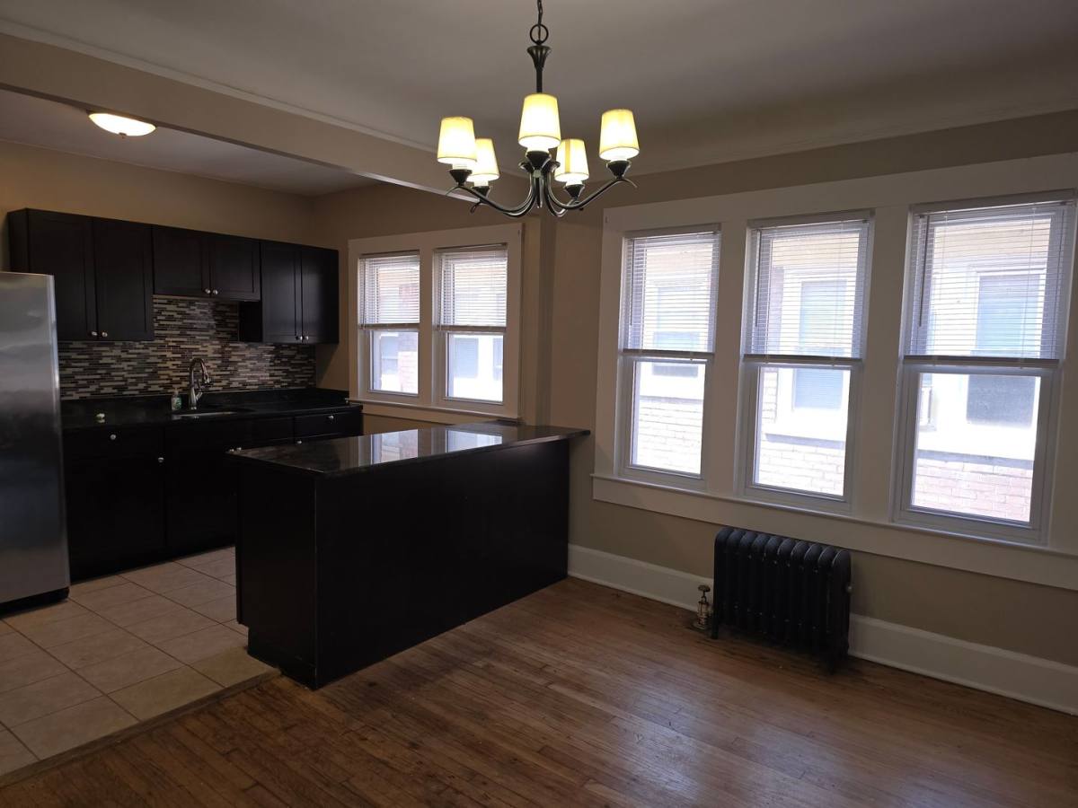 Apartment for rent at 837 Beaconsfield Ave, Grosse Pointe, MI 48230