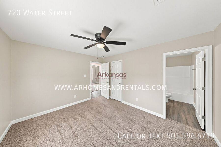 House for rent at 720 Water St, North Little Rock, AR 72117
