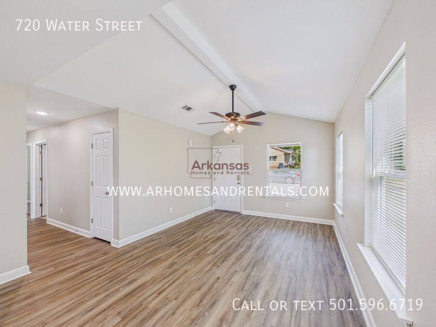 House for rent at 720 Water St, North Little Rock, AR 72117