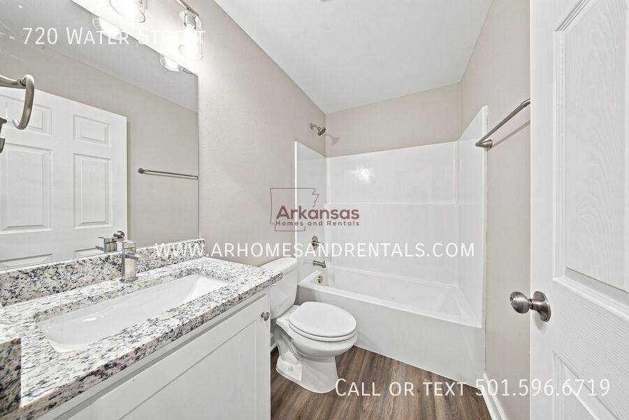 House for rent at 720 Water St, North Little Rock, AR 72117