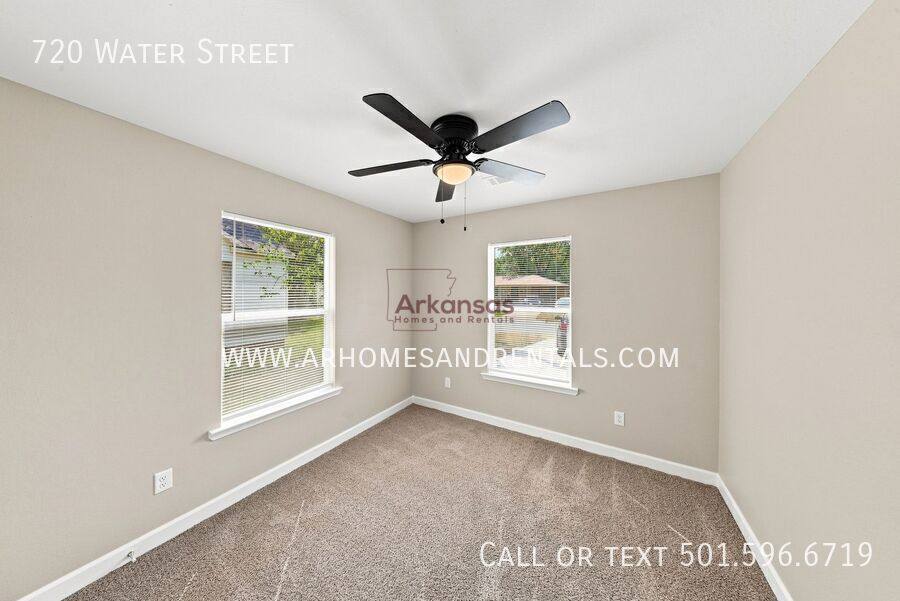 House for rent at 720 Water St, North Little Rock, AR 72117