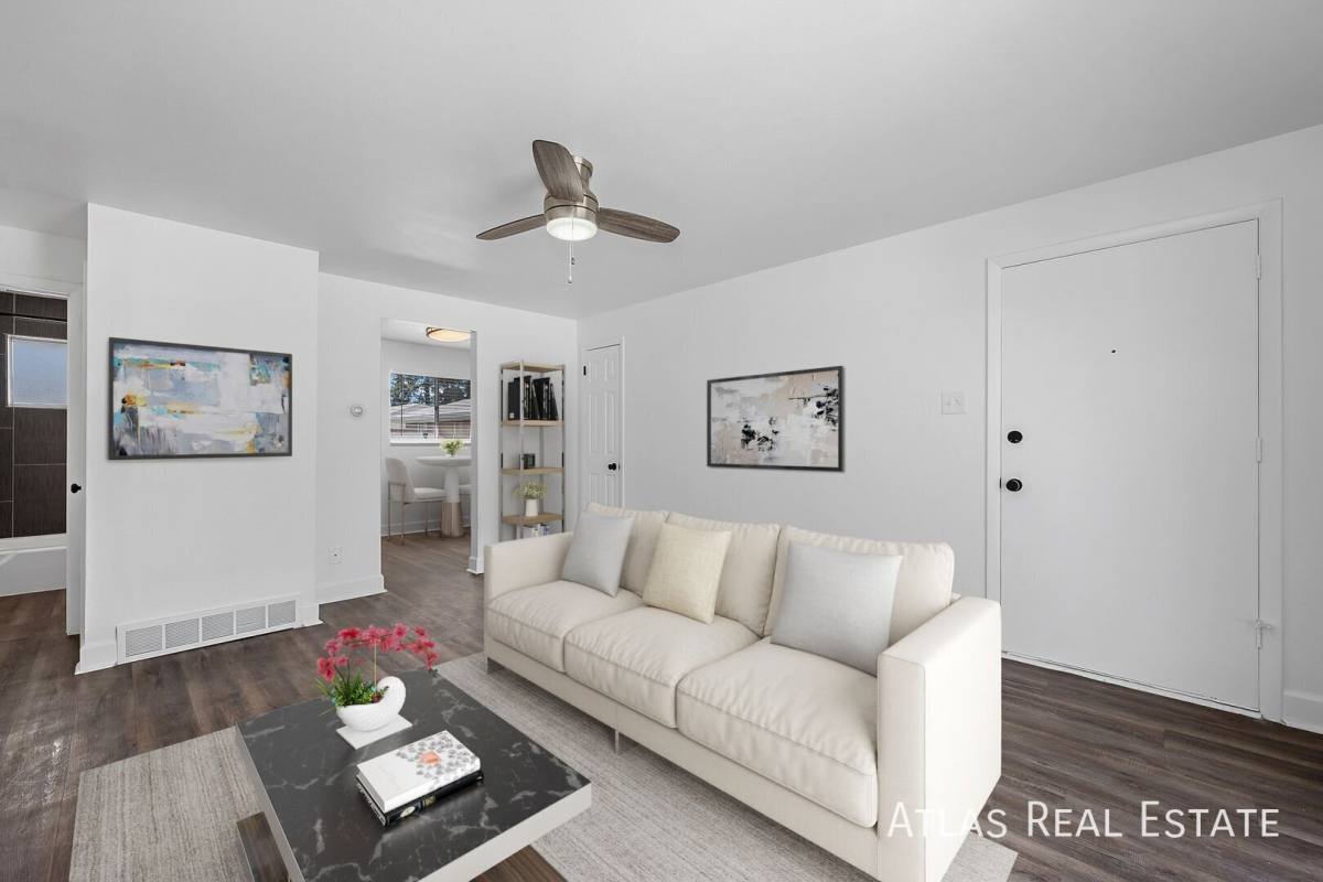 4087 Upham St, Wheat Ridge, CO 80033 - Townhouse for Rent - Image 2