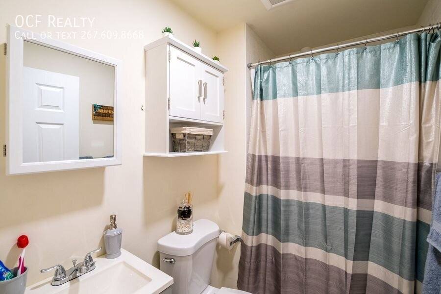 Apartment for rent at 1625 S 10th St #B, Philadelphia, PA 19148