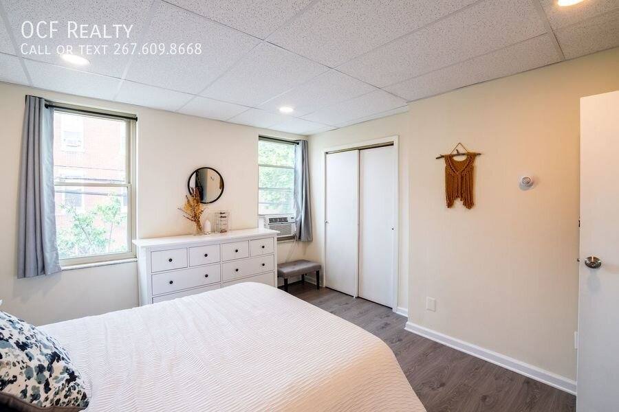 Apartment for rent at 1625 S 10th St #B, Philadelphia, PA 19148