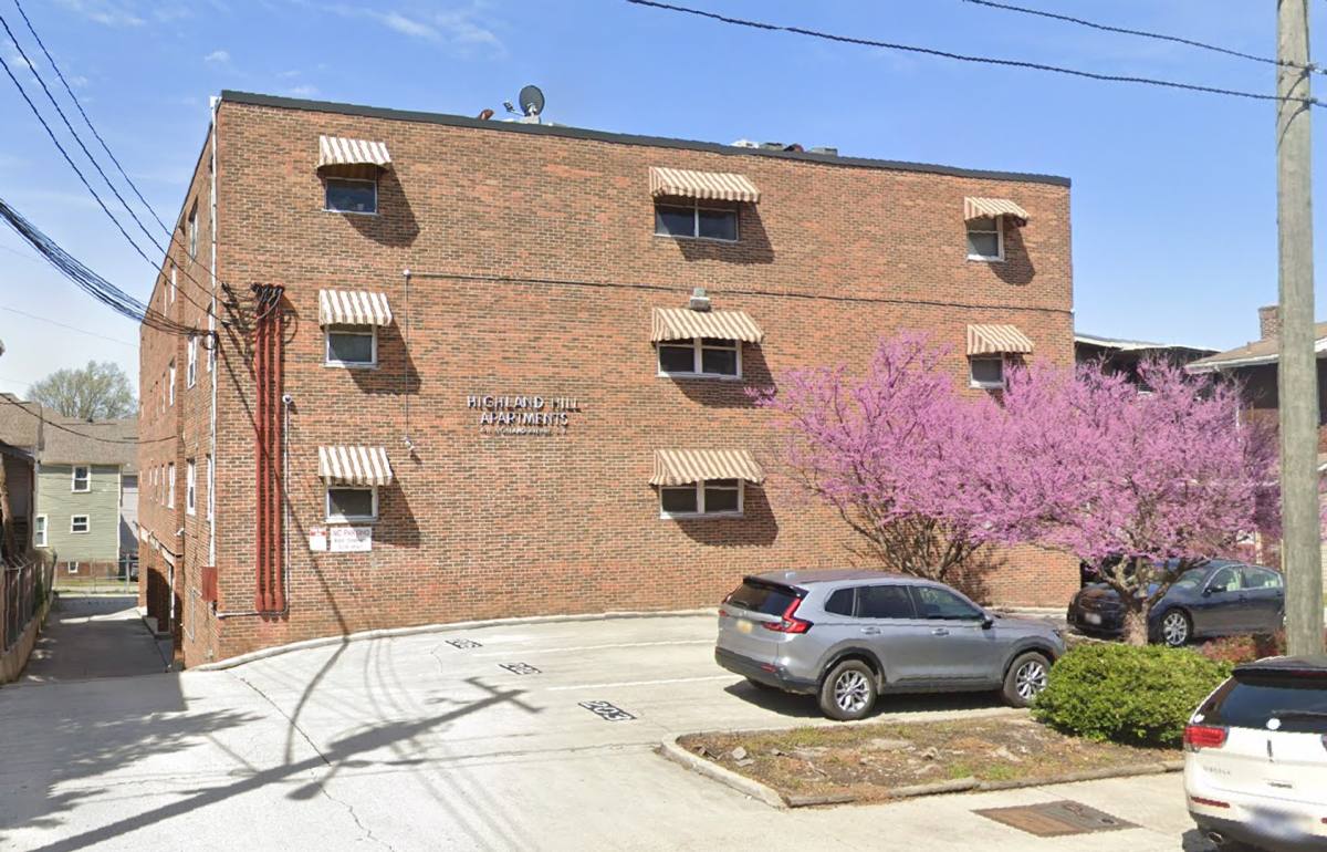 Apartment for rent at 1211 Highland Ave #203, Knoxville, TN 37916
