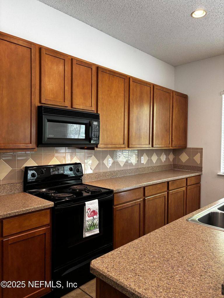 872 Collinswood Dr, Jacksonville, FL 32225 - House for Rent - Image 8