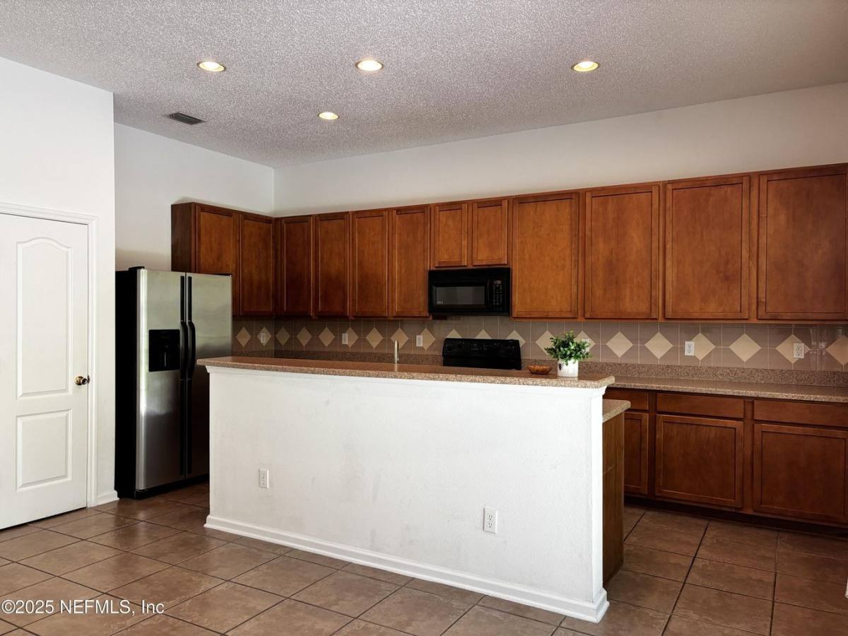 872 Collinswood Dr, Jacksonville, FL 32225 - House for Rent - Image 9