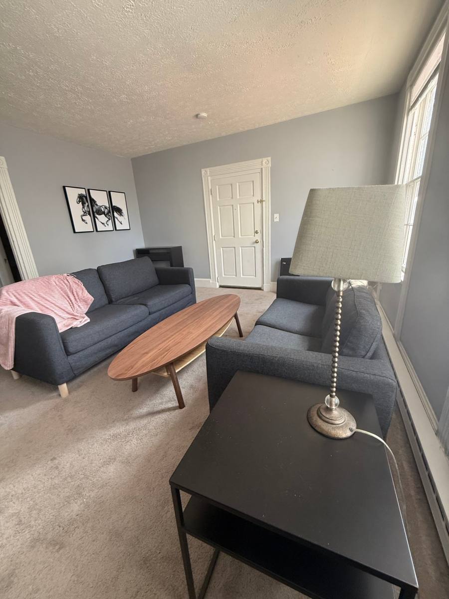 Apartment for rent at 406 N Loudoun St #1, Winchester, VA 22601