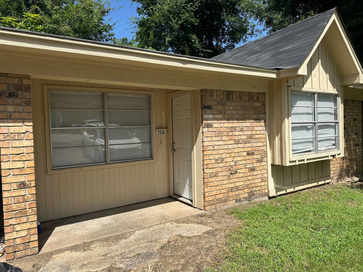 Apartment for rent at 724 726 Allen #726, Gilmer, TX 75644