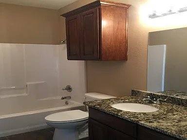 Apartment for rent at 512 514 Harrison, Gilmer, TX 75644