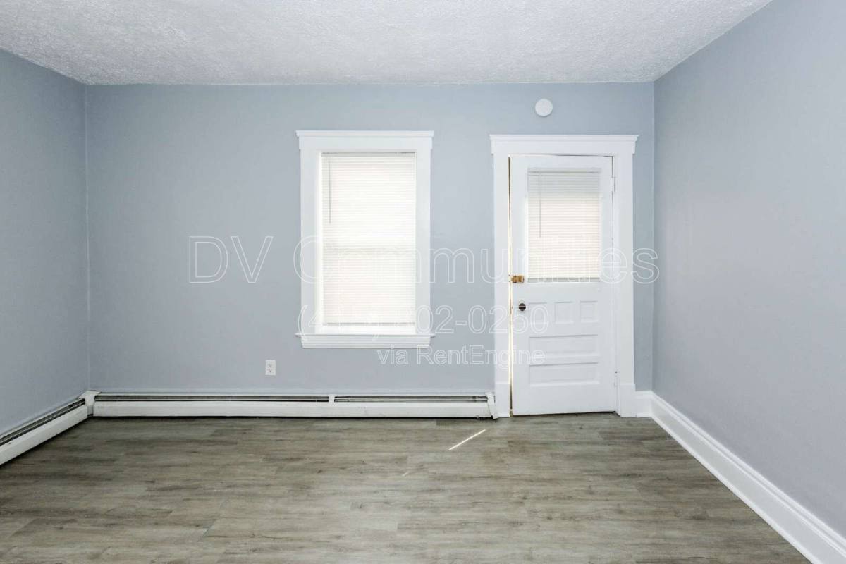 Apartment for rent at 1609 Lakewood Ave #4, Lakewood, OH 44107