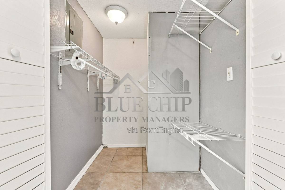 Apartment for rent at 6714 Nina Rosa Dr #B, Orlando, FL 32819